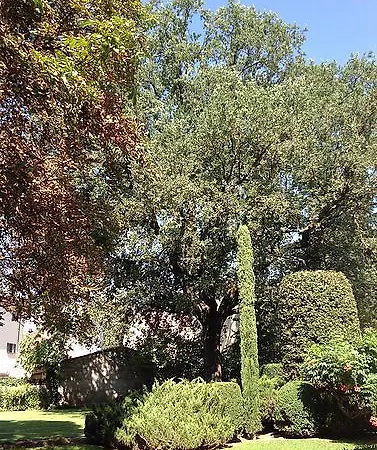 Dimora Della Gran Farnia * Castelvetro Piacentino