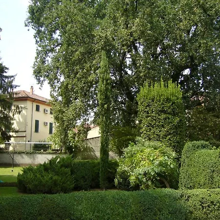 Gasthuis Dimora Della Gran Farnia
